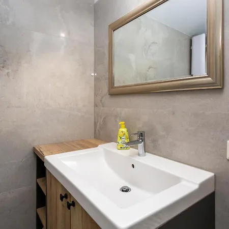 Amazing In With Kitchen Vikendica *